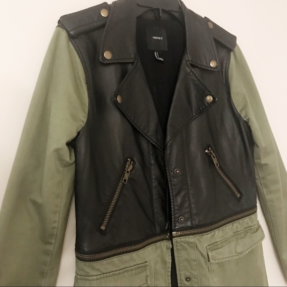 Two-Tone Utility Jacket - Picture 4 of 4